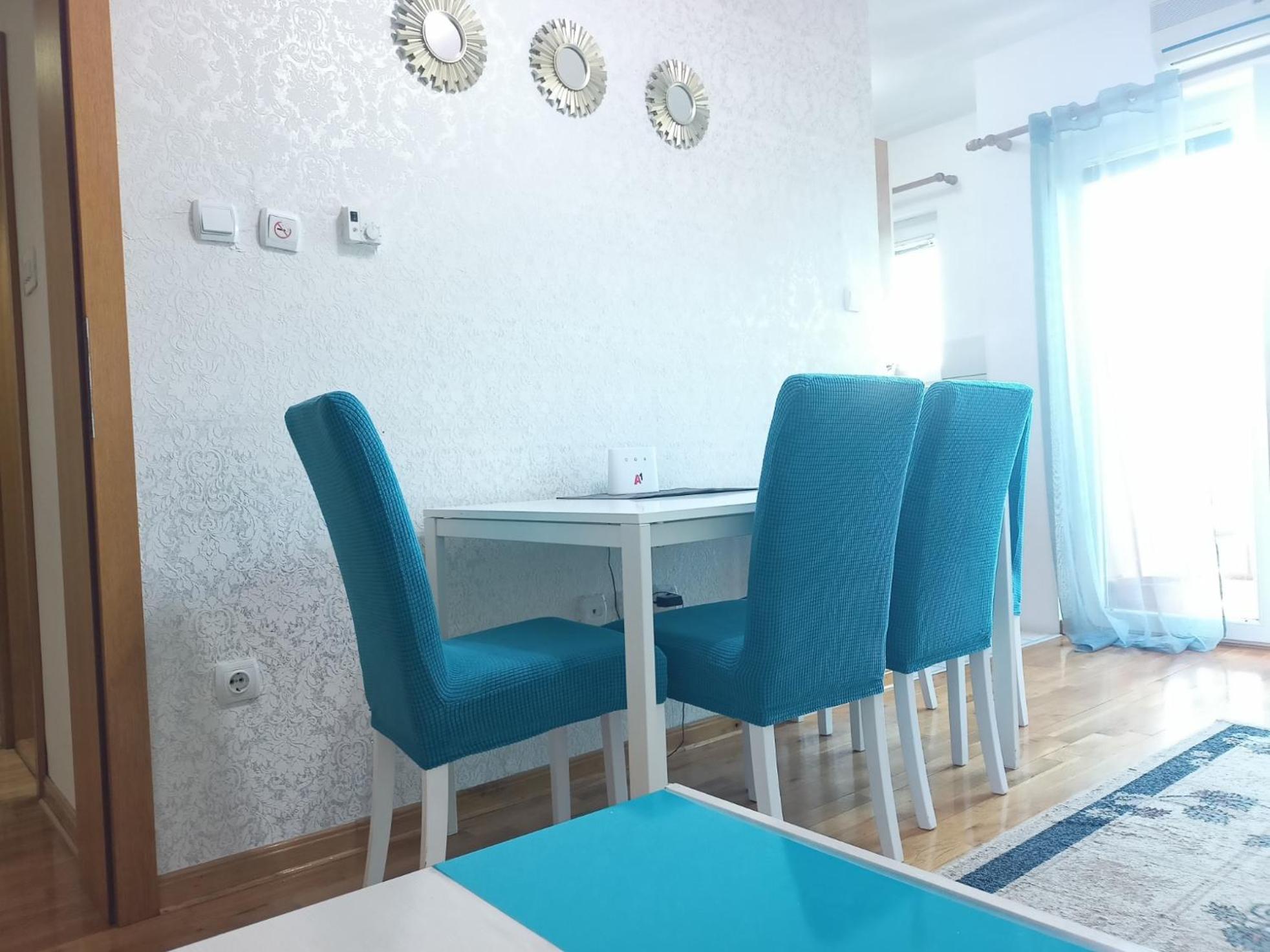 Ema Lux - Zgrada Panorama Apartment Soko Banja Bagian luar foto